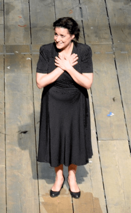 Cecilia Bartoli -- Looking almost like Maria...