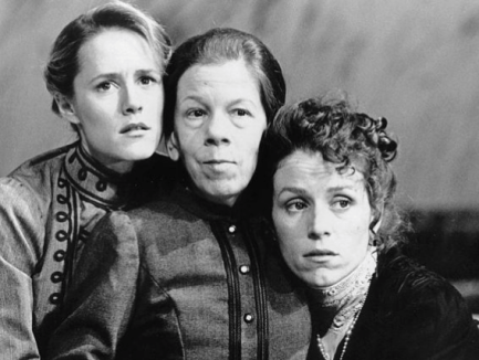 Mary Stuart Masterson, Linda Hunt, Frances McDormand -- peas in a pod?